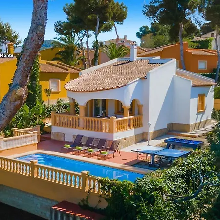 Villa Rosa Blanca By